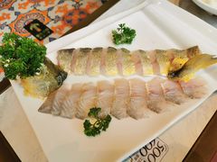 -龙鲜会·澳门生鲜火锅(诚品店)