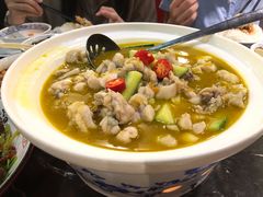 老坛酱椒美蛙-陆小凤四川料理(北京路店)