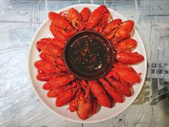 彪哥蒸虾-美膳居川菜馆油焖大虾烧烤(卓刀泉店)