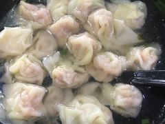 -真真鲜馄饨店(启蒙路店)