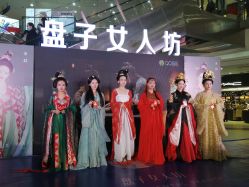 -凤绫儿亲子儿童摄影馆(上海店)