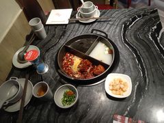 -热火朝天鲜切牛肉火锅(南强街巷店)