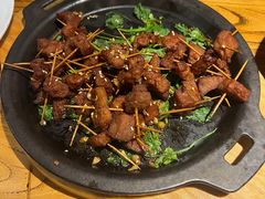 -苹果树下艺术餐厅(宋庄店)