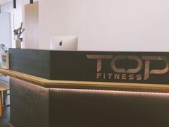 -TOP健身私教工作室(侨香店)