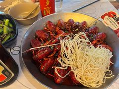 -巴厘龙虾·榜首油焖大虾(音乐学院·沿江酒馆店)