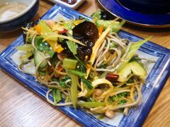 精美凉菜拼盘-大头亮羊汤烩面·河南非遗(良乡总店)