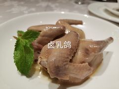 -品悦酒店(三林古镇店)