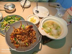 -吴氏老妈·23年家常菜(古城店)