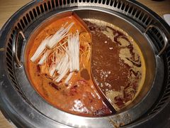 -季季红火锅(柳州城中万达二店)