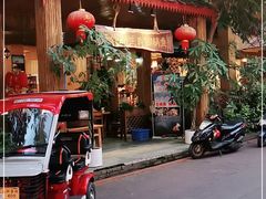 门面-抚仙湖生态石锅鱼野生菌(告庄店)