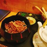 活鳗现做现烤，好味才值得等待