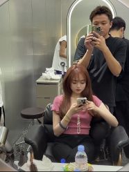 -Tloml salon