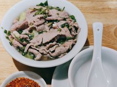 -全牛匠·乐山跷脚牛肉(新中关店)