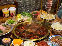 -小天鹅火锅·一线江景洪鼎旗舰店(洪崖洞店)