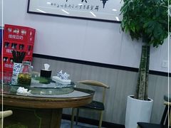 大堂-老孙家泡馍馆·金牌烧烤