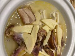 -黔蘑菇四季餐厅(观山湖店)