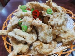 炸蘑菇-汉思肴 热面皮(虬江路店)