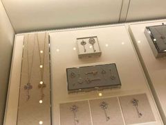 -Tiffany & Co.蒂芙尼
(武汉武商MALL店)
