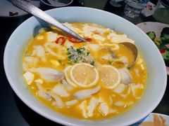 -麻六记(凤凰汇店)