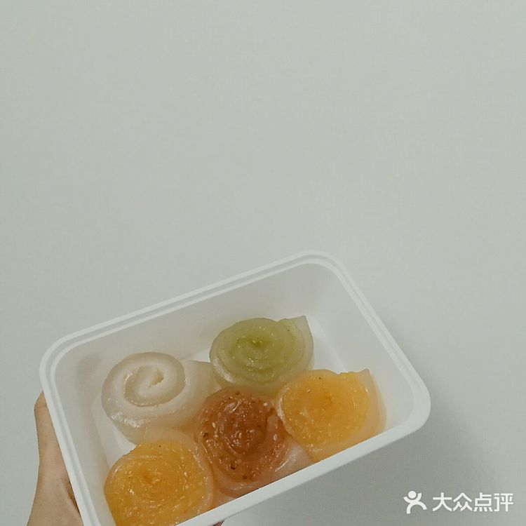 店家小姐姐说现在主要是做外卖