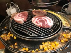 -火烈鸟炭火烤肉(静安路店)