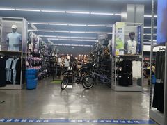 -迪卡侬(西华店)