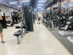 -星动力健身俱乐部(新塘店)