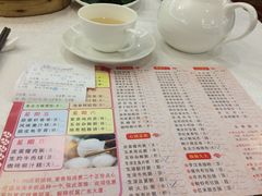 -广东大厦酒店(广州北京路步行街纪念堂地铁站店)