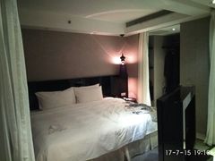 -黎客国际酒店