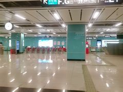 -广州火车站(地铁站)
