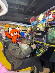 -蹦蹦乐园(南桥百联店)