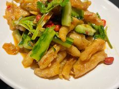 -辣尚瘾·烤鱼·新川菜(交大直营店)