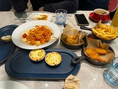 -必胜客(上海新南方商城PH店)
