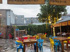 -后院烤吧·木炭烧烤·烤鱼·云贵川火锅(忻州古城店)