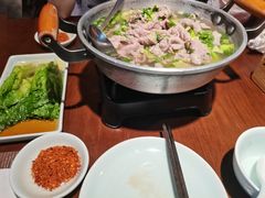 -全牛匠·乐山跷脚牛肉(西单华威约饭街店)