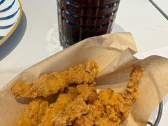 -必胜客(松雷店)