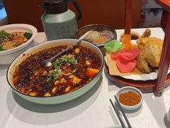 -江城小馆陕南妈妈菜·全球旅行餐厅(钟楼店)