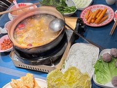 -邹开喜·小海鲜醉鸡煲·潮汕鲜切牛肉店(襄阳北路店)