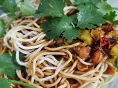 -一品郑记重庆牛肉米线馆(东泰路店)