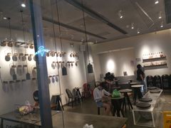 大堂-喜茶(上海打浦桥日月光gelato lab+店)