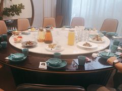 -荷塘秋月·本帮江浙菜(国权路店)