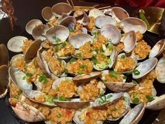 -何师烧烤Pro ·江湖川菜·小龙虾·精酿啤酒(太古里旗舰店)