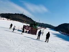 -玉龙滑雪场