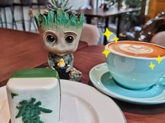 -Fridi Patisserie Cafe