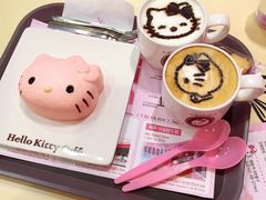 -Hello Kitty Cafe(弘大店)