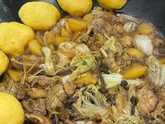 -粘豆包柴火铁锅炖