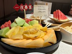 -海底捞火锅(凤凰广场店)