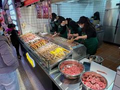 自助取餐区-八一好吃街·高品美食广场