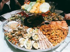 -日进一片海.生腌海鲜火锅.宵夜烧烤(三里屯总店)