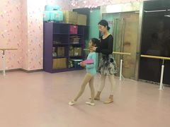 -Isee灰姑娘国际儿童艺术中心(证大·大拇指广场店)